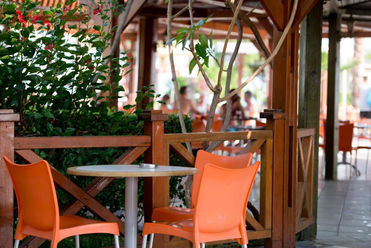 Oz Hotels Incekum Beach Resort & Spa Hotel Okurcalar Ngoại thất bức ảnh